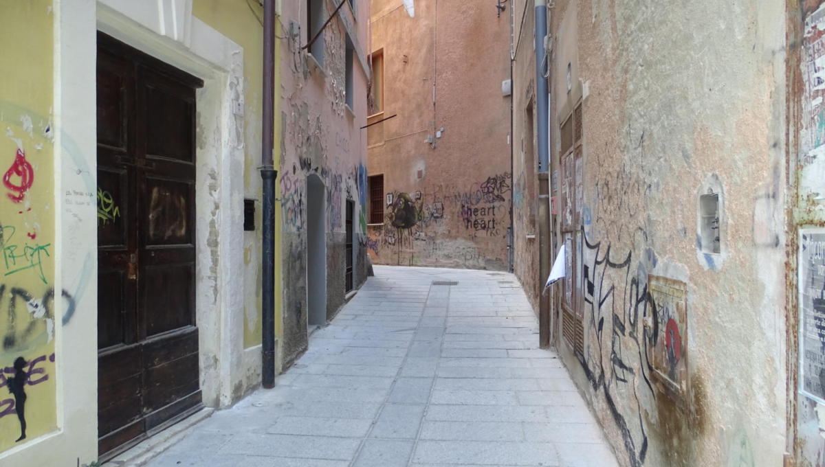 zCastello33
