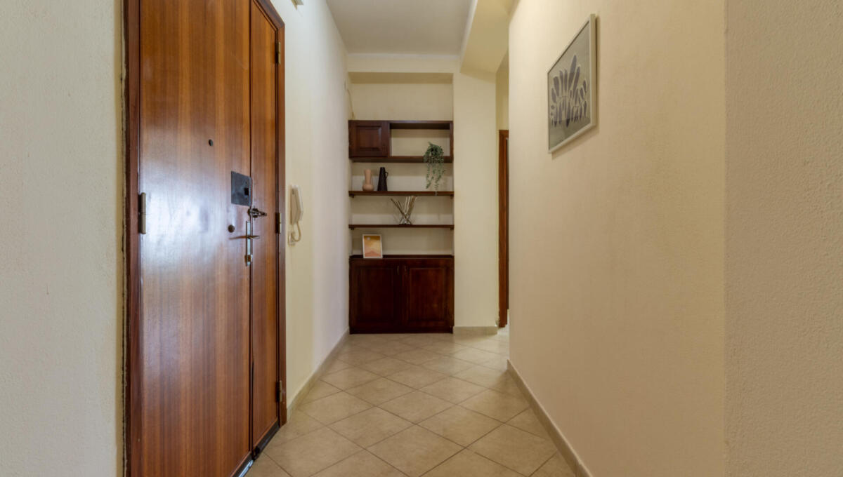 17 Via Umbria (22)